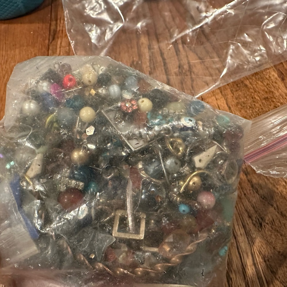 Costume Gold and Silver Jewelry Lot - Picture 10 of 11